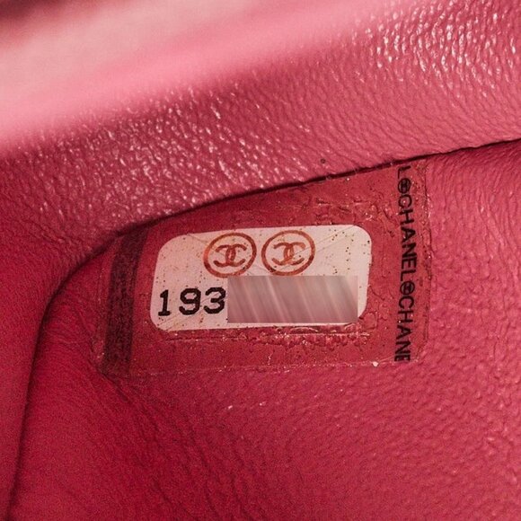 Chanel Pink/Red Quilted Lambskin Leather Valentine Medium Single Flap Bag - Picture 9 of 9